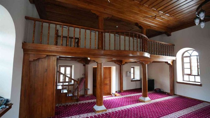 120 Yıllık Cami, Balıkesir Büyükşehir Belediyesi Tarafından Restore Edildi