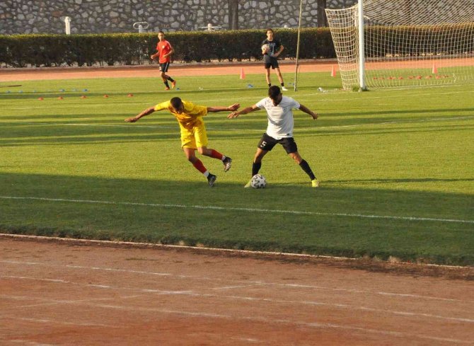 Dostluk Karşılamasını Muğlaspor Kazandı