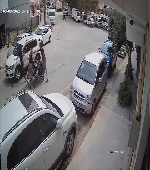 Bursa’da Eski Sevgili Dehşeti Kamerada
