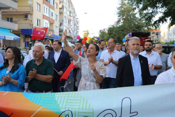 Efest’in İlk Günü Coşkuyla Geçti