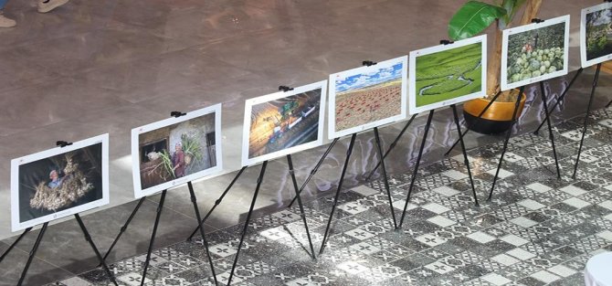 ‘Çiftçi Varsa Hayat Var’ Temalı Sergi, Fotoğrafseverlerle Buluştu