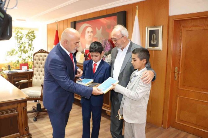 Hafızlık Ve Kur’an-ı Kerim’i Güzel Okuma Yarışması Bölge Birincileri Ödüllendirildi