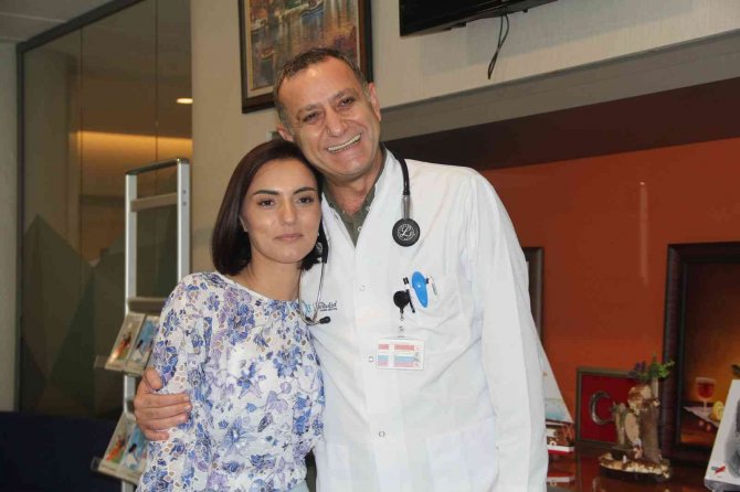 Azerbaycanlı Genç Öğretmen, Şifayı İ̇zmir’de Buldu