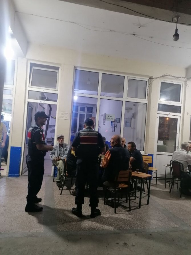 Yoklama Kaçağı, Jandarmanın Denetiminde Yakalandı