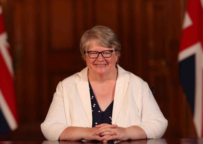 İ̇ngiltere Hükümetinin Yeni Kabinesi Belli Oldu