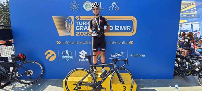 Muğlalı Emre Birinciliği İle Gurur Yaşattı