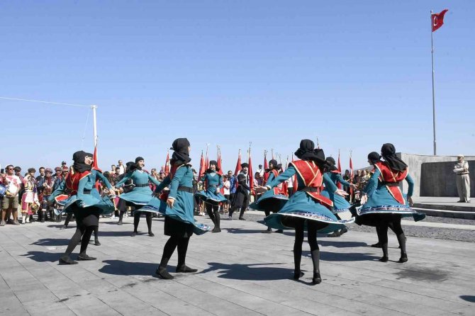 Kuşadası’nın Kurtuluşunun 100’üncü Yıl Dönümü Coşkuyla Kutlandı