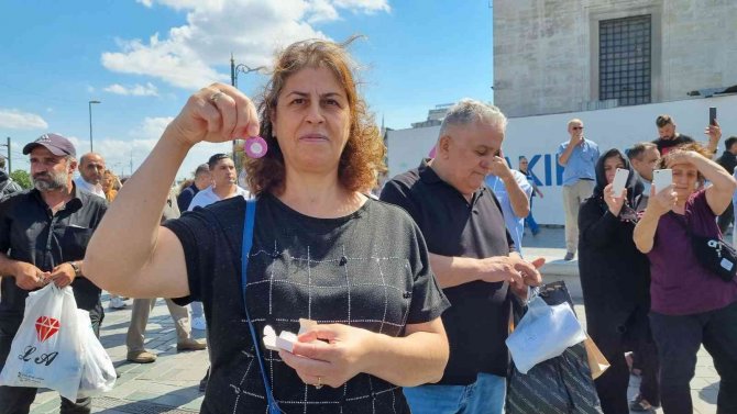 Karabük Tanıtım Günleri’ne Davet İçin Altınlı Ve Safranlı Lokum Dağıtıldı