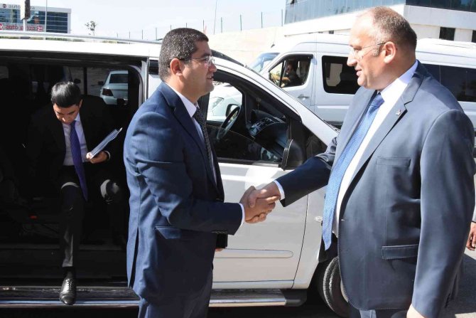 Nahçivan Heyeti Erzurum’daki Firmalarla Bir Araya Geldi