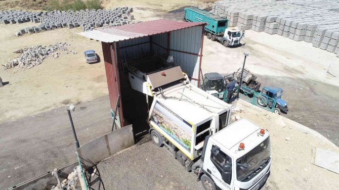 Salihli’nin Çöp Sorunu Çözüldü