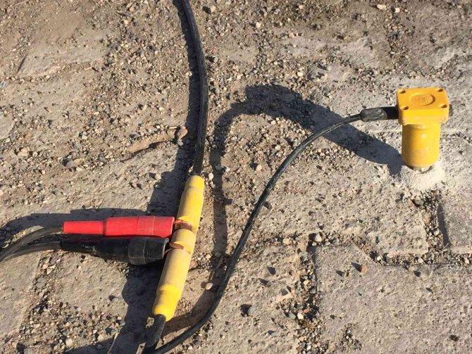 Siirt’te Yer Altından Gelen Sesler İçin Afad Ekipleri Köyde İncelemede Bulundu