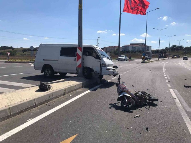 Muratlı Girişinde Feci Kaza: 1 Ağır Yaralı