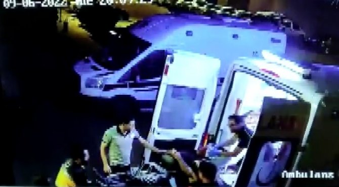 Silahlı Saldırıda Yaralanan Mhp’li Meclis Üyesi Hastaneye Böyle Getirildi