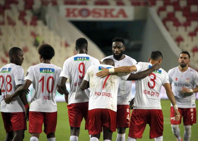 Sivasspor, Slavia Prag’ı Konuk Edecek