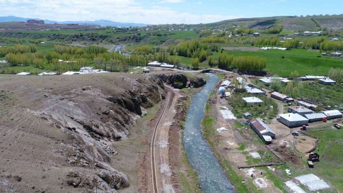 ‘Deliçay’ Tarımın Can Suyu Oldu