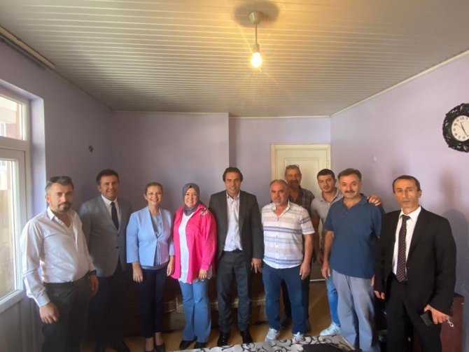 Myo Yöneticileri, Sivil Toplum Kuruluşlarını Ziyaret Etti