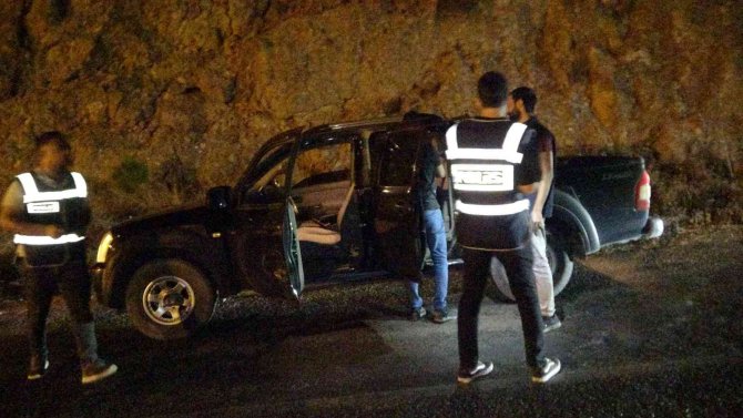 Huzur Güven Uygulamasında Alkollü Sürücü İle Polis Sabır Sınavı Verdi