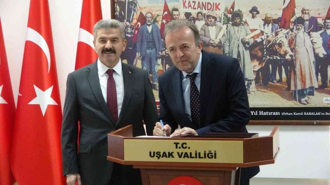 Bakan Yardımcısı Rıdvan Duran, Uşak’ta Ziyaretlerde Bulundu