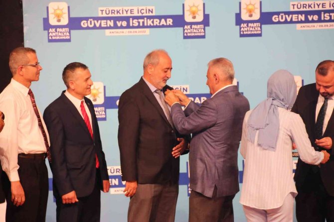 Bakan Bilgin: “Sözleşmeli Personel Ve Eyt Sorununu Çözüyoruz”