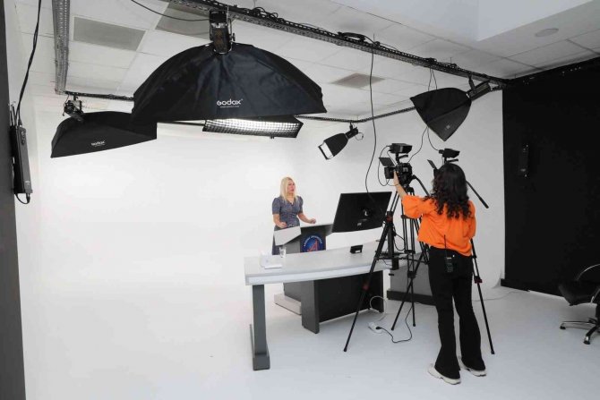 Akdeniz Üniversitesi ’Ters Yüz Öğrenme Modeli’ni Hayata Geçirdi