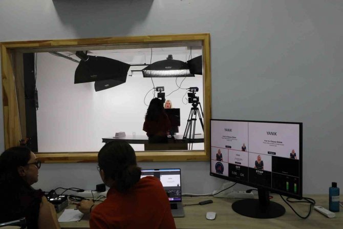 Akdeniz Üniversitesi ’Ters Yüz Öğrenme Modeli’ni Hayata Geçirdi