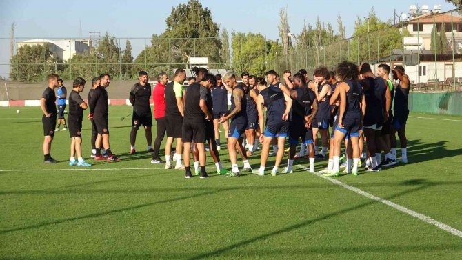 Atakaş Hatayspor Konyaspor Maçının Hazırlıklarını Sürdürdü