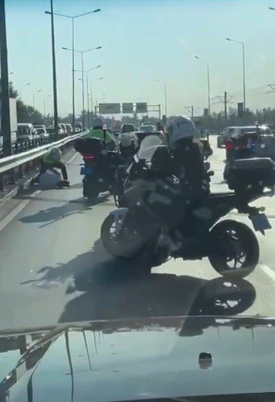 Çalıntı Araçla Şehir Turuna Polis ’Dur’ Dedi
