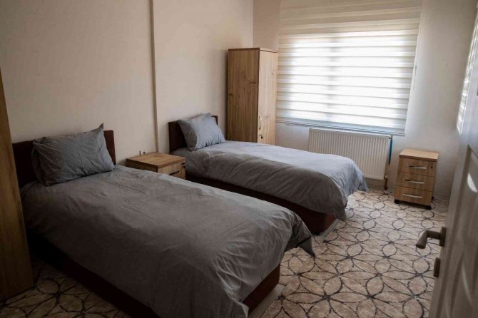 Seyhan Kız Öğrenci Evleri Misafirlerini Bekliyor