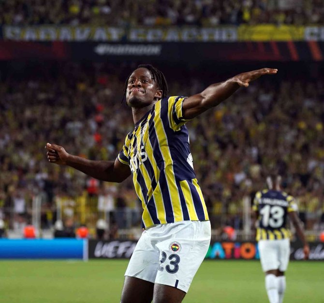 Batshuayi Fenerbahçe Formasıyla İlk Maçında İlk Golünü Attı