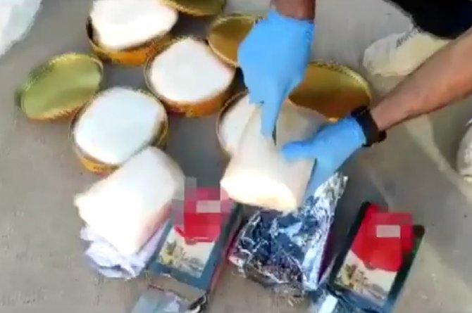 Bal Paketlerine Zulalanmış 5 Kilo Metamfetamin Ele Geçirildi