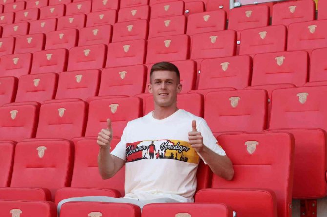 Göztepe, Marko Kvasina’yı Kadrosuna Kattı