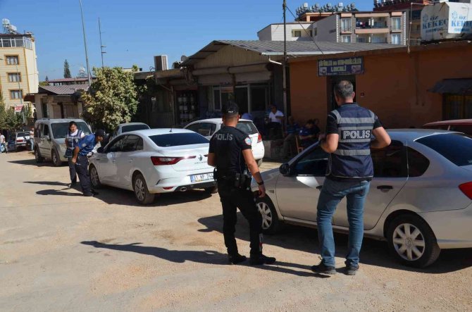 Hatay’da "Narko Alan" Uygulamasında Aranan 8 Kişi Yakalandı