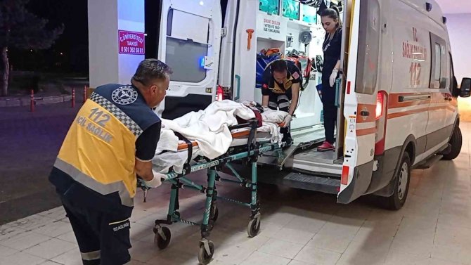 Kız İstemeye Giderken Feci Kaza: 5’i Ağır 7 Yaralı