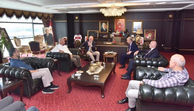 Başkan Togar Fakülte Kurulması İçin Temasta