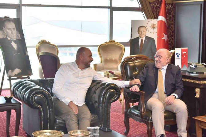 Başkan Togar Fakülte Kurulması İçin Temasta