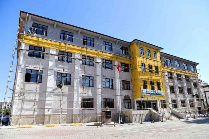 Konyaaltı’nda Okullar Yeni Döneme Hazır