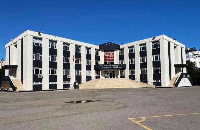 Konyaaltı’nda Okullar Yeni Döneme Hazır