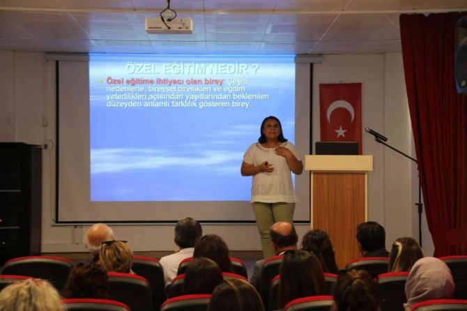 Kütahya’da Ücretli Öğretmenlerin Mesleki Çalışma Programı