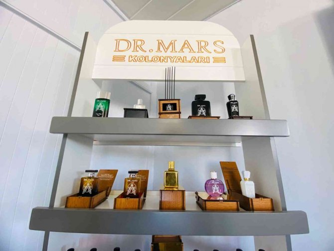 Patentli Üretimiyle Türkiye’ye Yeni Kokular Buldu