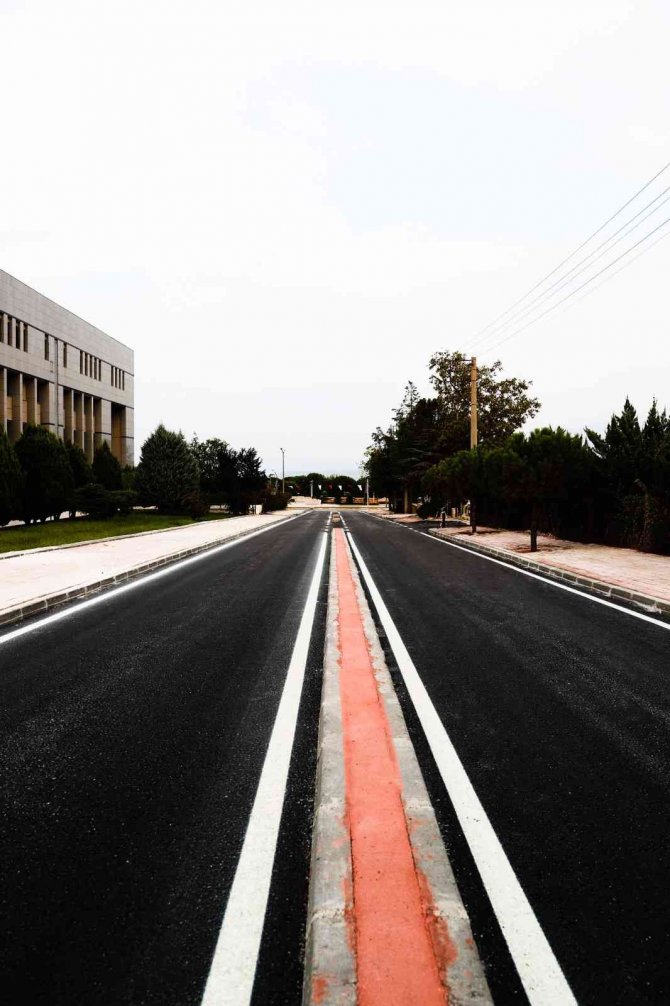 Merkezefendi’de Yollar Yenileniyor