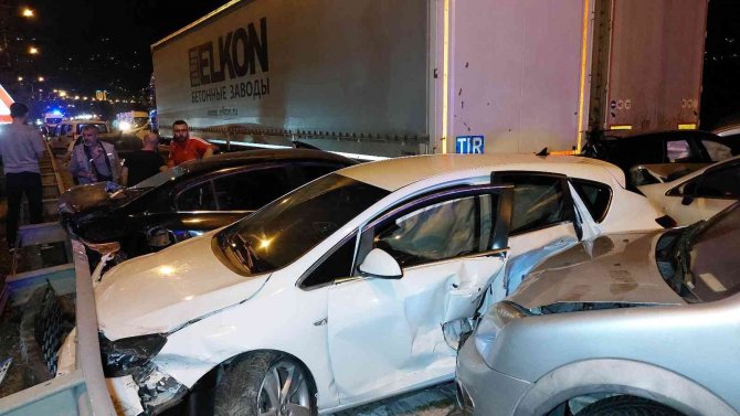 Samsun’da Feci Kaza: 23 Araç Birbirine Girdi, 18 Kişi Yaralandı