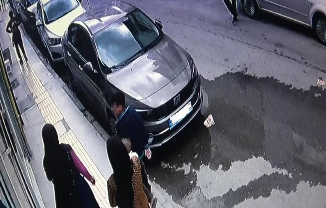 Küçük Çocuğun Bisiklet Çalma Anı Kamerada