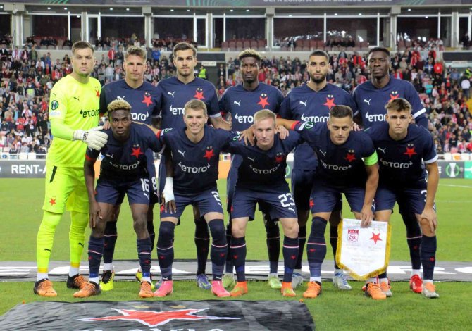 Uefa Avrupa Konferans Ligi: Sivasspor: 0 - Slavia Prag: 1 (Maç Devam Ediyor)