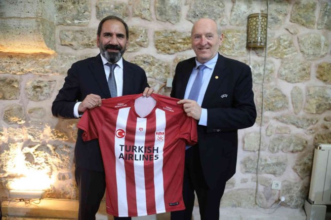 Sivasspor - Slavia Prag Maçı Öncesi Dostluk Yemeği