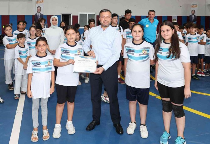 Yüreğir’de 7 Bin 500 Çocuk Yaz Spor Okulu Sertifikası Aldı