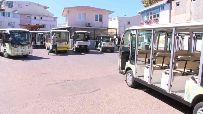 Adalar’da Toplu Ulaşımda ‘Elektrikli Araç’ Sorunu