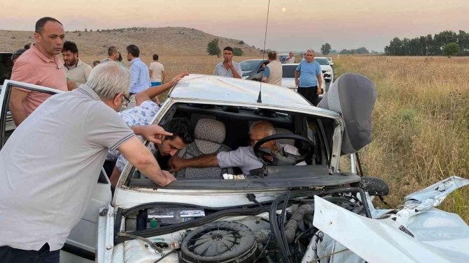 Kazazedelerin Yardımına Belediye Başkanı Koştu