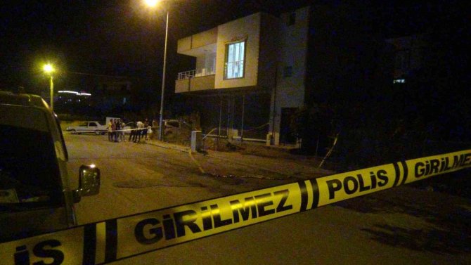 İ̇kamet, Kurşunların Hedefi Oldu