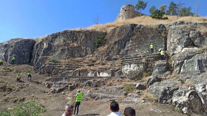 Anadolu’nun ’Tek Dolma Kalesi’nde Kazı Çalışması Başlatıldı