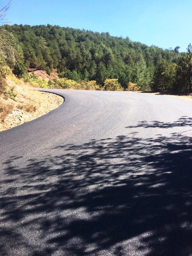 Taraklı’da Asfalt Sevinci: Otoyola Bağlanan 9 Kilometrelik Yol Sil Baştan